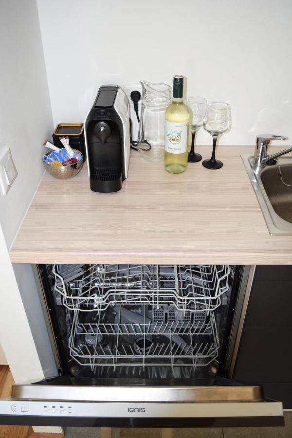 Cosy New Apartment 3Min To Vic/Uno-City And Danube Vienna Esterno foto