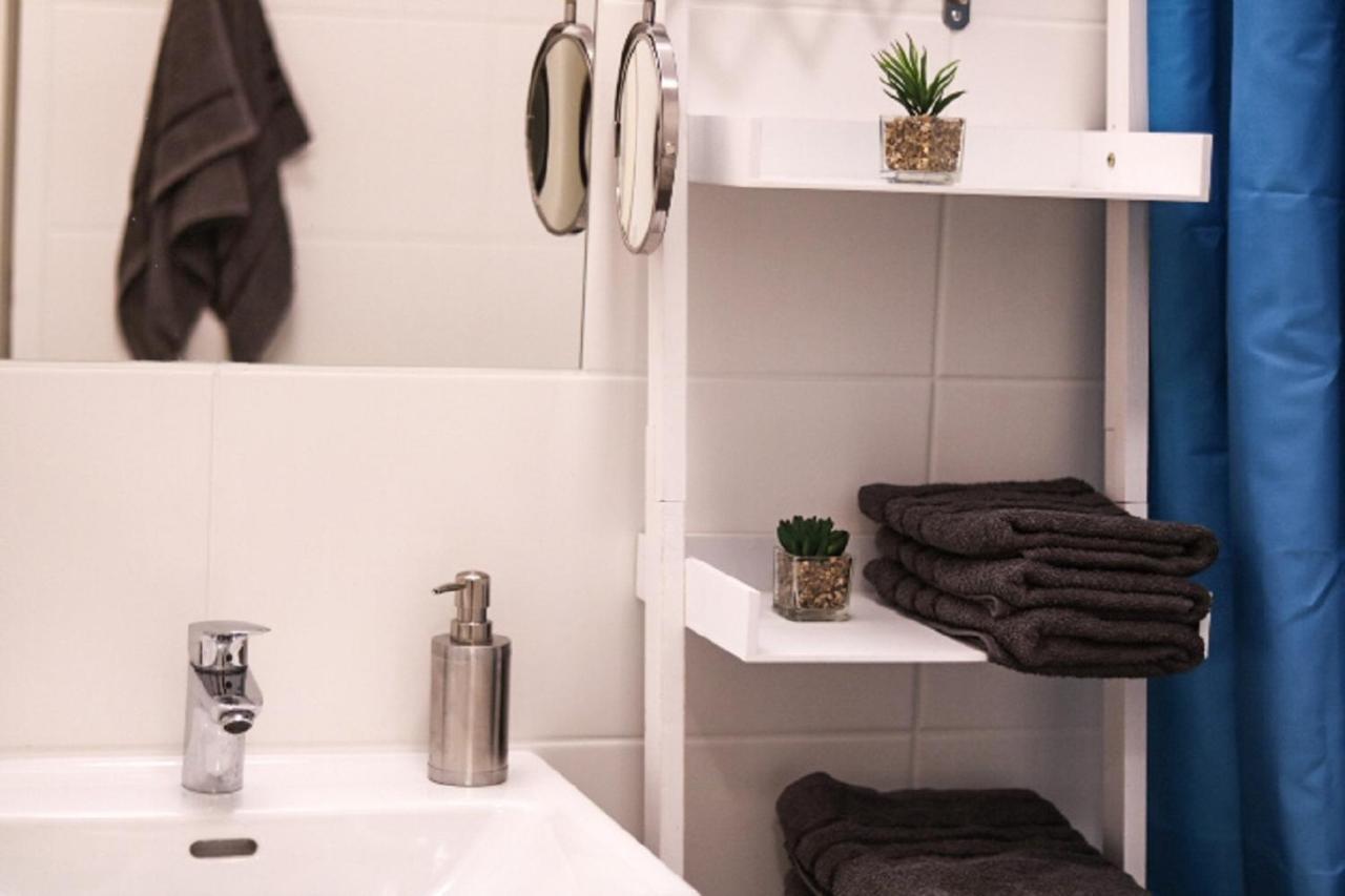 Cosy New Apartment 3Min To Vic/Uno-City And Danube Vienna Esterno foto